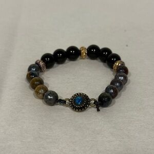 Elegant Multicolor Beaded Bracelet